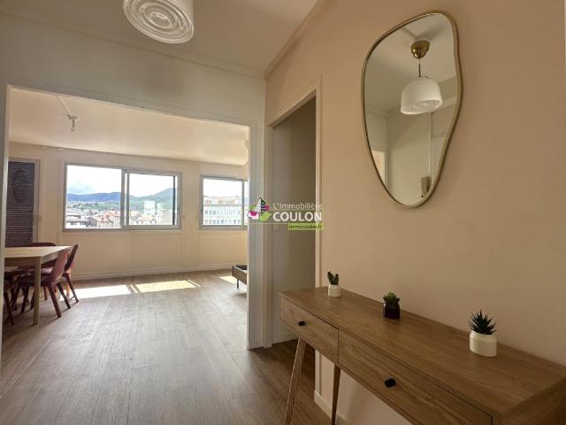 Appartement meublé 4 pièces 84 m²