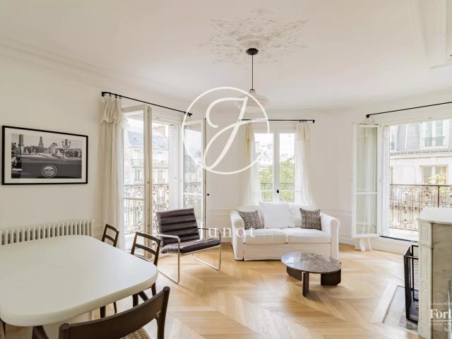 Appartement meublé 4 pièces 91 m²