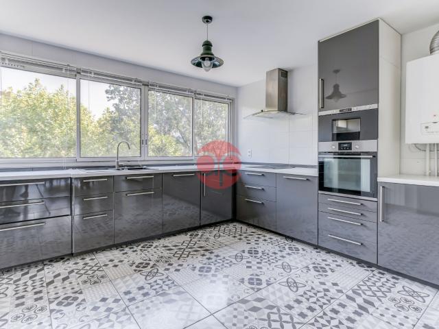 Appartement meublé 4 pièces 92 m²