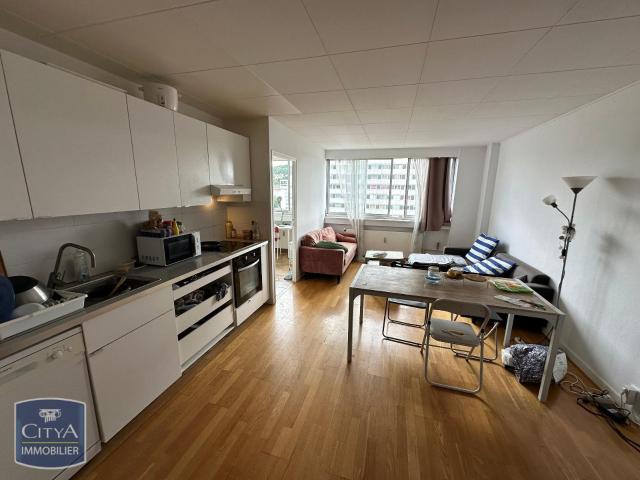 Appartement meublé 4 pièces 94 m²