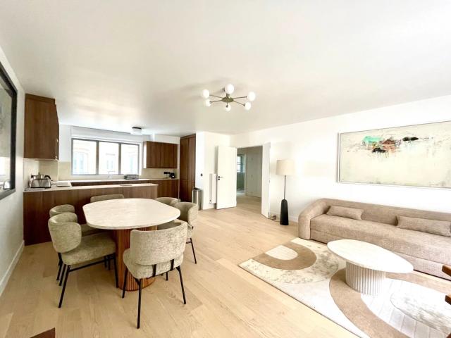 Appartement meublé 4 pièces 98 m²