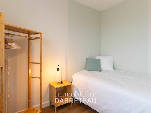 Appartement meublé 5 pièces 107 m²
