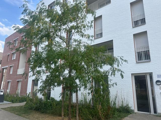 Appartement meublé 5 pièces 102 m²