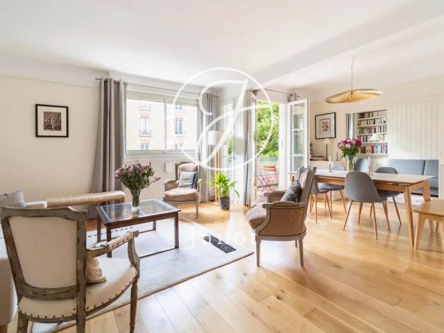 Appartement meublé 5 pièces 103 m²