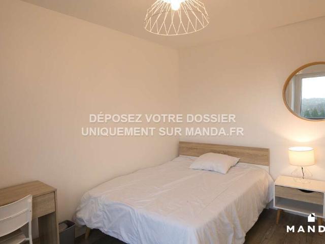 Appartement meublé 5 pièces 10 m²