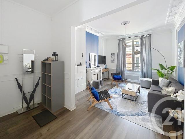 Appartement meublé 5 pièces 117 m²
