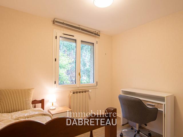 Appartement meublé 5 pièces 113 m²