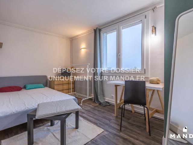 Appartement meublé 5 pièces 11 m²
