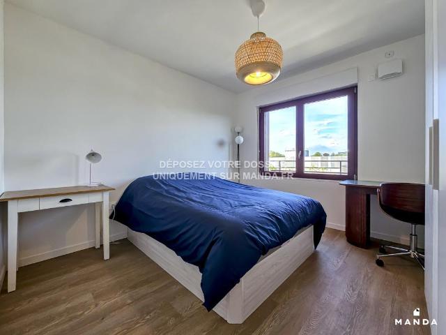 Appartement meublé 5 pièces 11 m²