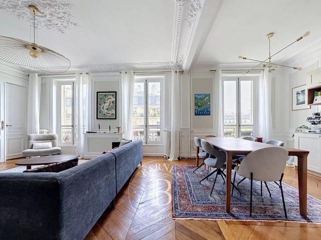 Appartement meublé 5 pièces 124 m²