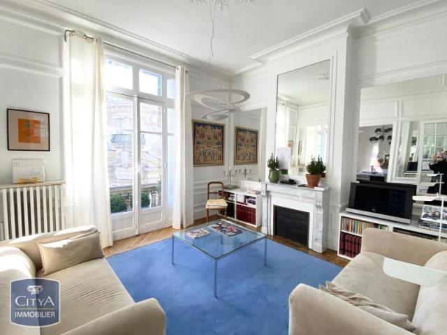 Appartement meublé 5 pièces 126 m²