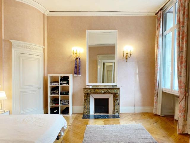 Appartement meublé 5 pièces 123 m²