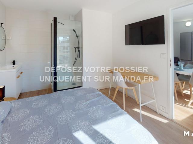 Appartement meublé 5 pièces 12 m²