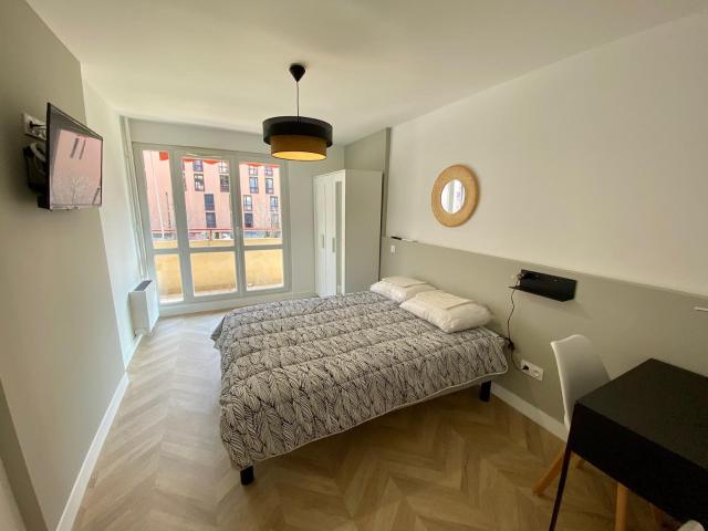 Appartement meublé 5 pièces 14 m²
