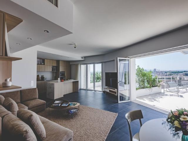 Appartement meublé 5 pièces 152 m²