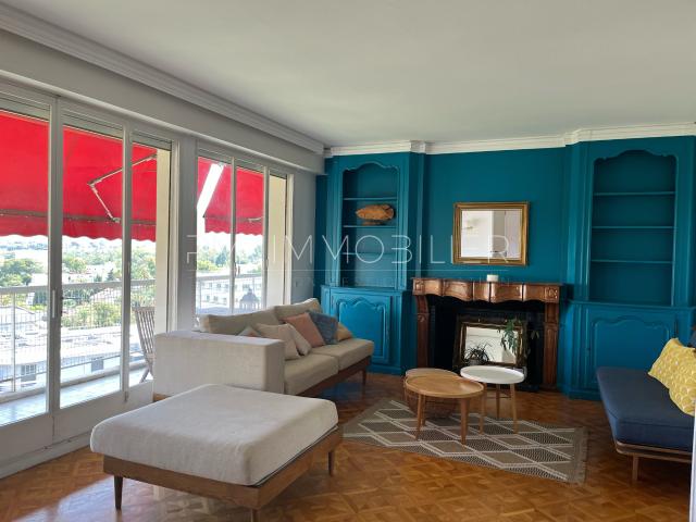 Appartement meublé 5 pièces 163 m²