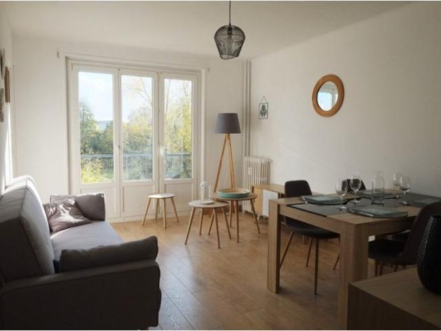 Appartement meublé 5 pièces 76 m²