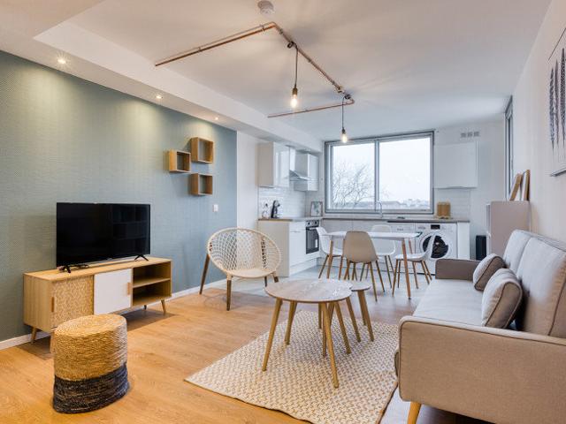 Appartement meublé 5 pièces 82 m²
