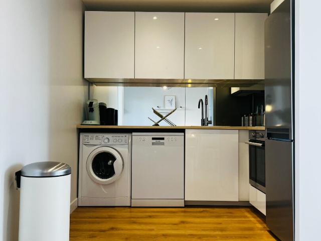 Appartement meublé 5 pièces 84 m²
