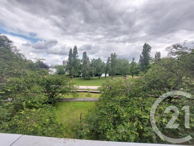 Appartement meublé 5 pièces 94 m²