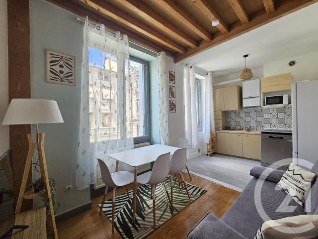 Appartement meublé 6 pièces 104 m²