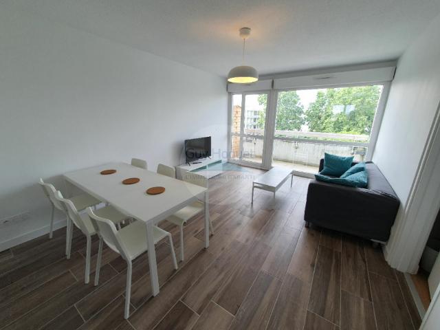 Appartement meublé 6 pièces 104 m²