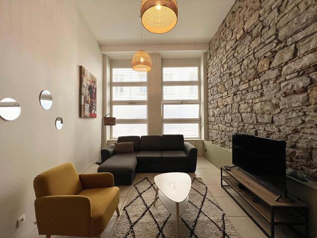 Appartement meublé 6 pièces 104 m²