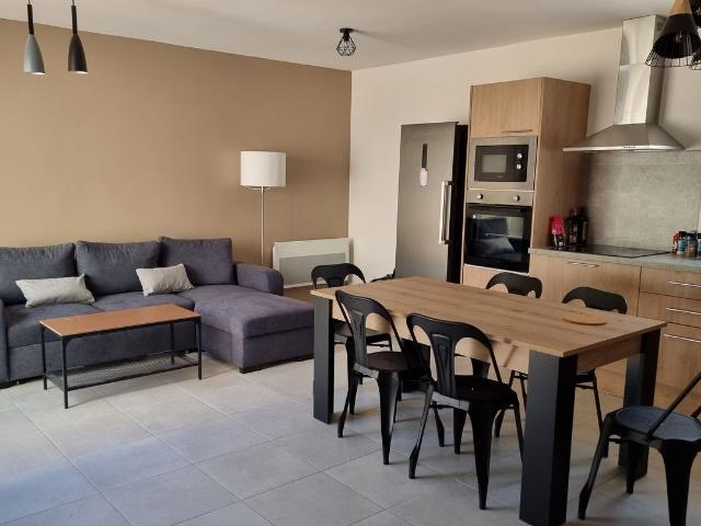 Appartement meublé 6 pièces 101 m²