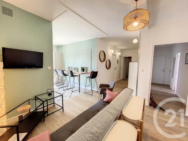 Appartement meublé 6 pièces 11 m²
