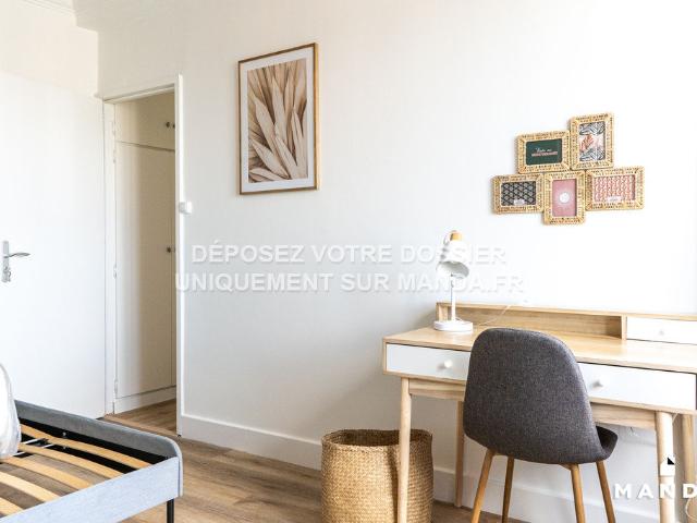 Appartement meublé 6 pièces 12 m²