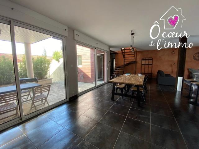 Appartement meublé 6 pièces 150 m²