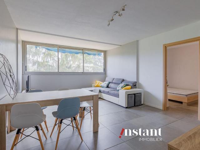 Appartement meublé 6 pièces 96 m²