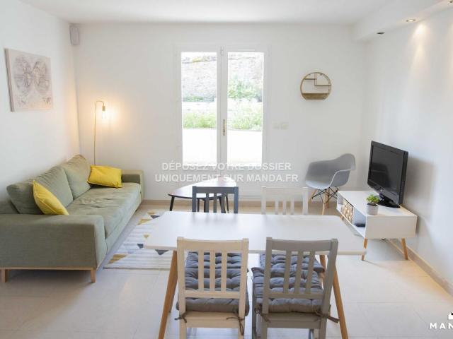 Appartement meublé 6 pièces 9 m²
