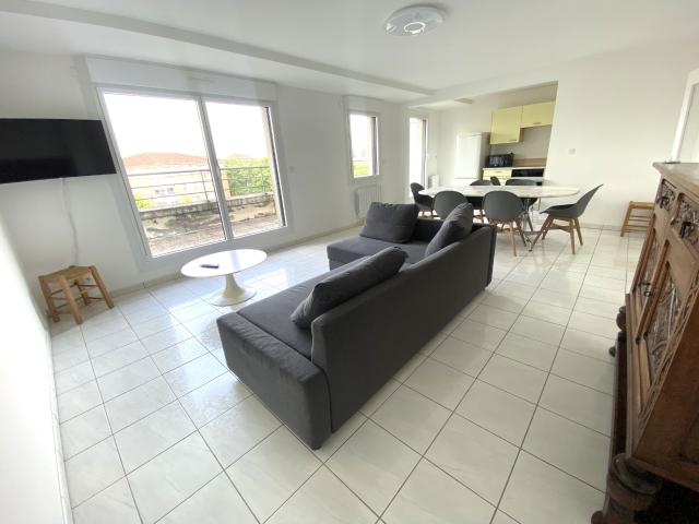 Appartement meublé 73 m2 dans résidence de standing