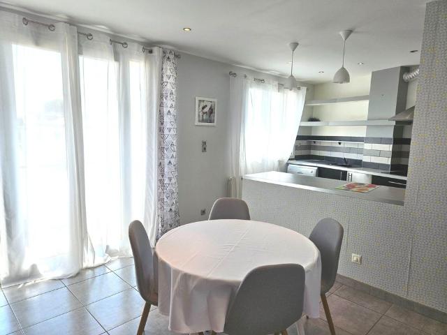 APPARTEMENT MEUBLE