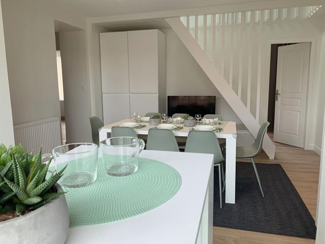 Appartement meublé 8 pièces 154 m²