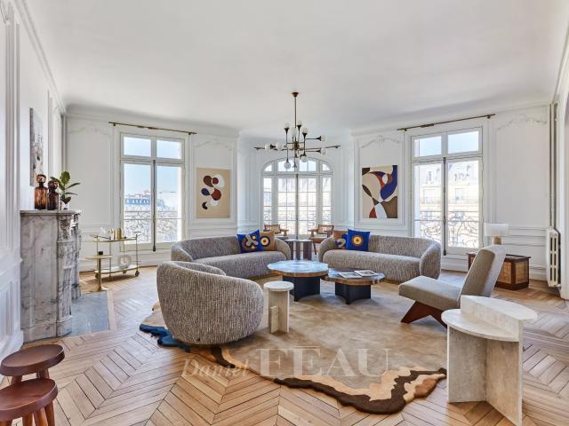 Appartement meublé 8 pièces 265 m²