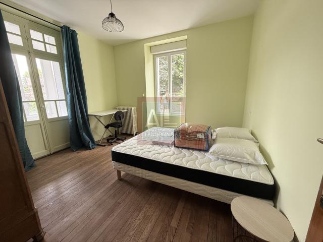 Appartement meublé 8 pièces 79 m²