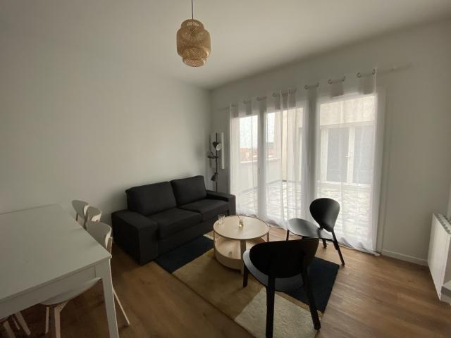 Appartement meublé à louer 4 pièces 75 m²