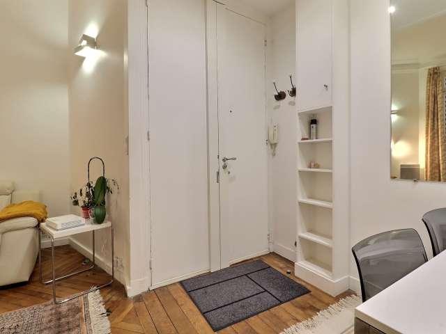 Appartement meublé à louer 1 chambre 55 m² Triangle d'Or Paris