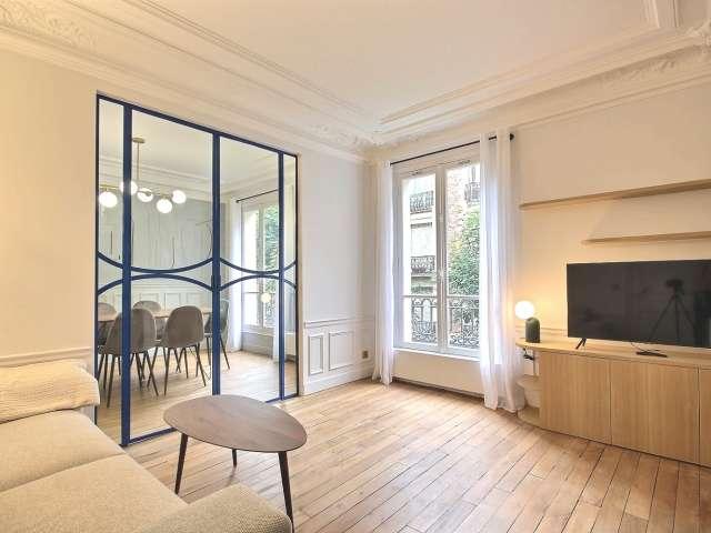 Appartement meublé à louer, 1 chambre 57 m² Montmartre / Place des Abbesses Paris