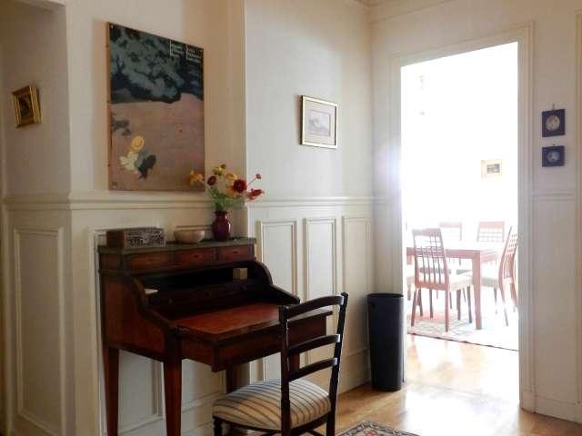 Appartement meublé à louer, 2 chambres 75,56 m² École Militaire / Unesco / Duroc Paris