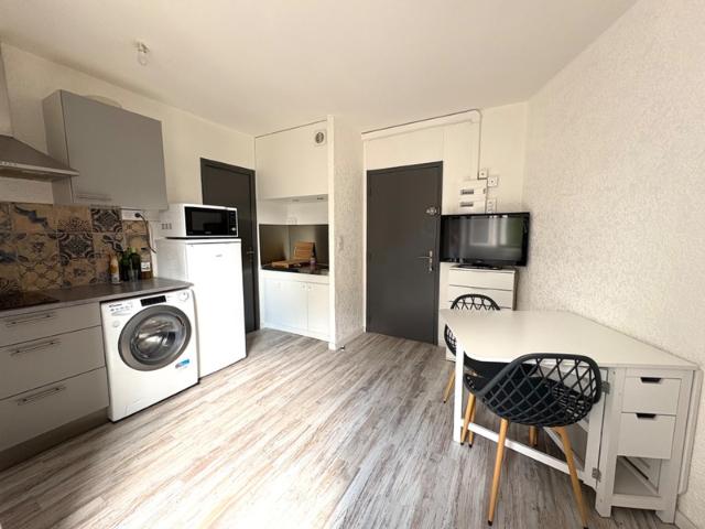 Appartement meublé à louer 2 pièces AIRE SUR L'ADOUR 40