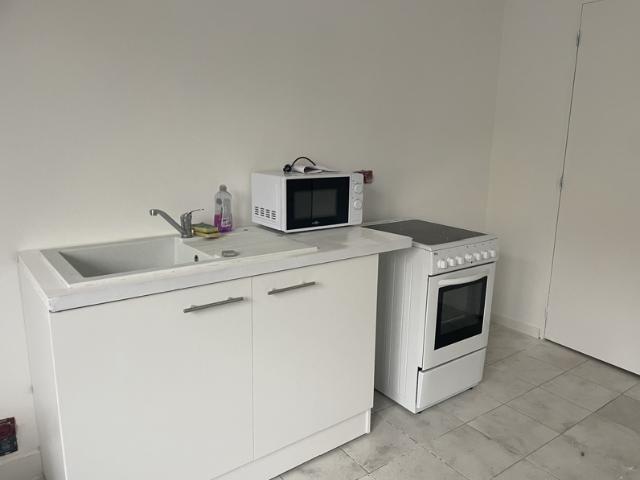 APPARTEMENT MEUBLÉ À LOUER À MAUZÉ SUR LE MIGNON