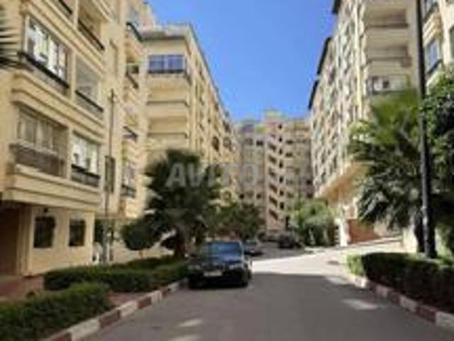 Appartement meublé à louer à Ryad Salam