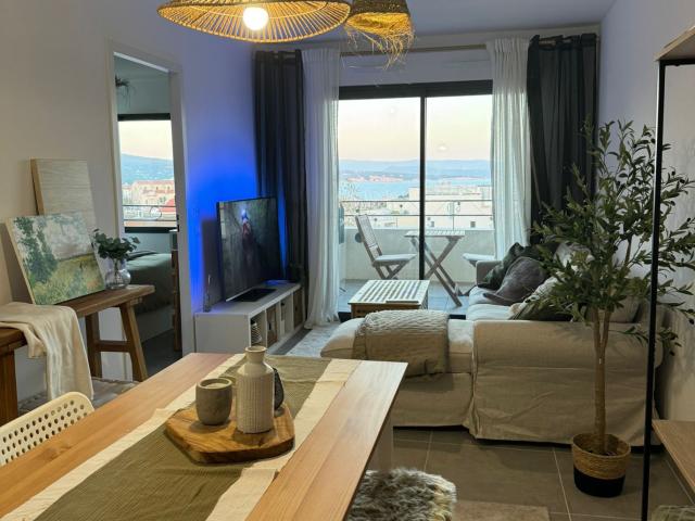 Appartement meublé à neuf de 42.56 m2 avec terrasse et vue mer