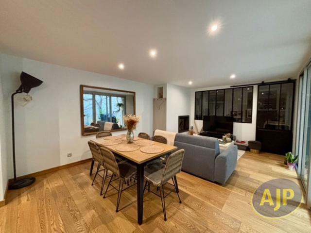 Appartement meublé avec terrasse spacieuse