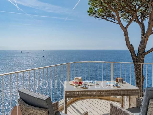 Appartement meublé avec vue mer panoramique – Location longue durée