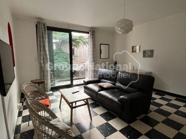Appartement meublé avec extérieur et place de parking