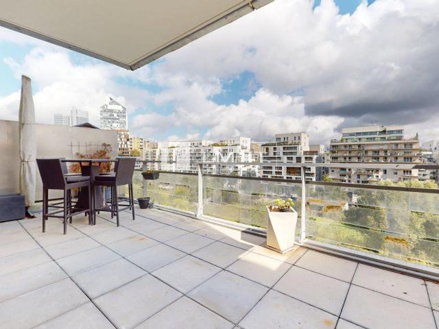 Appartement meublé de 73m2 + Terrasses + Parkings à Boulogne Billancourt